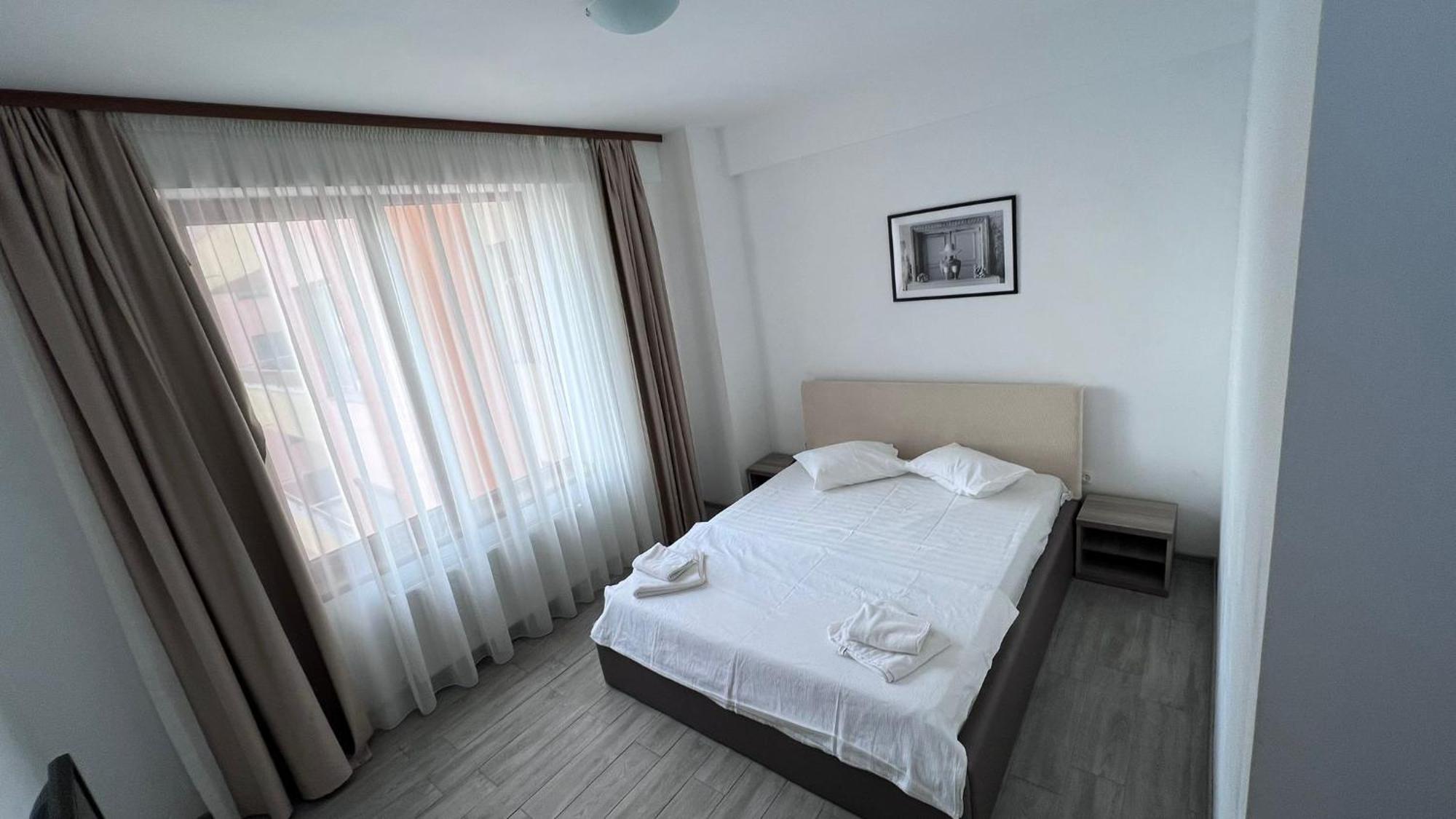 Summerland Apartmants Mamaia Nord Lägenhet Exteriör bild
