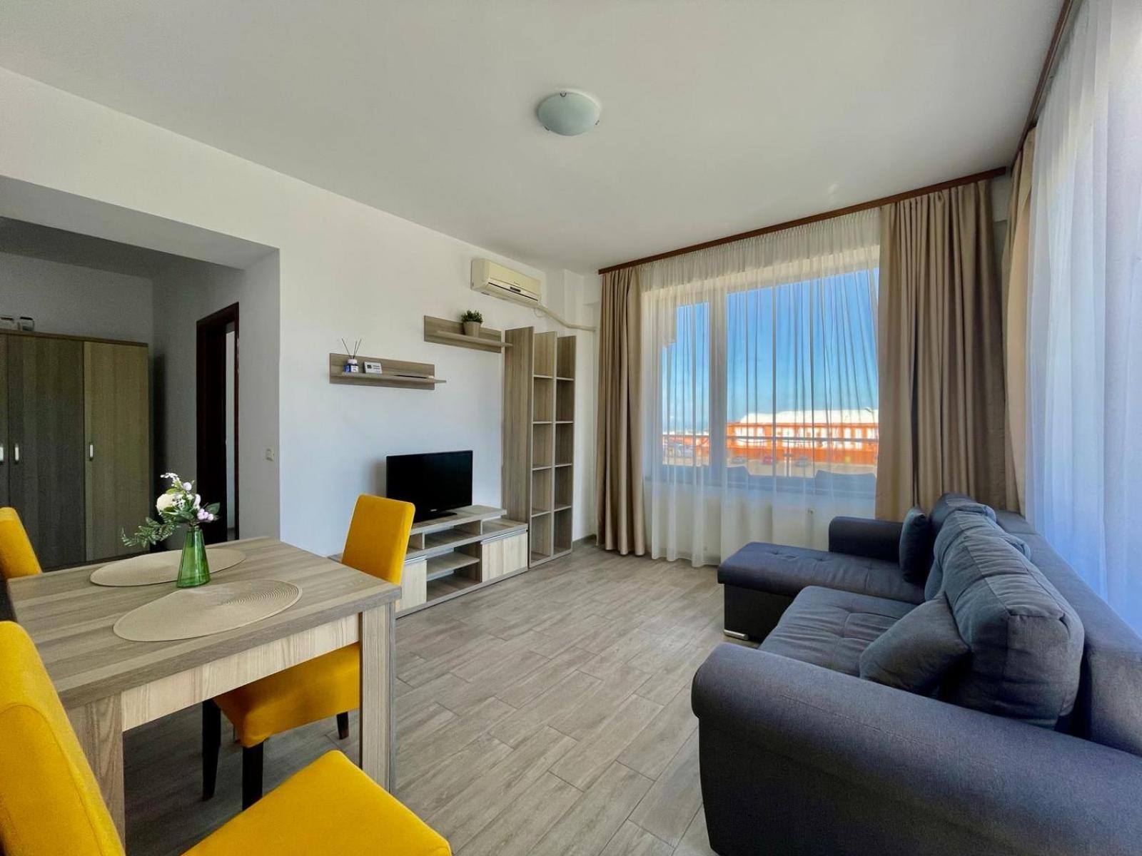 Summerland Apartmants Mamaia Nord Lägenhet Exteriör bild
