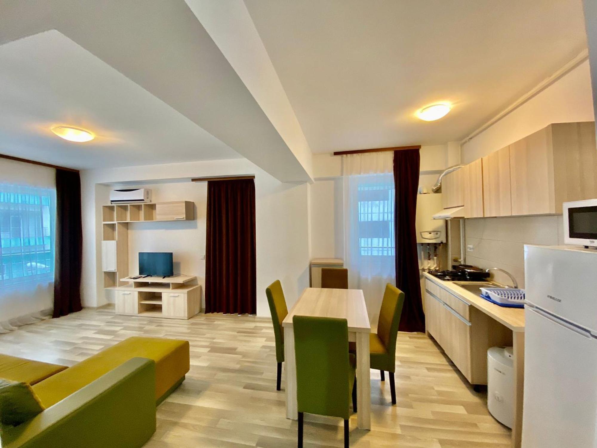 Summerland Apartmants Mamaia Nord Lägenhet Exteriör bild